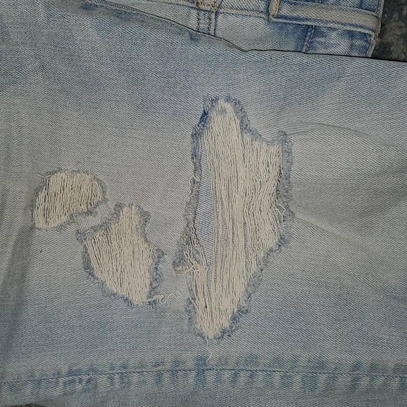 American Eagle Outfitters Dad distressed jeans - Picture 6 of 16